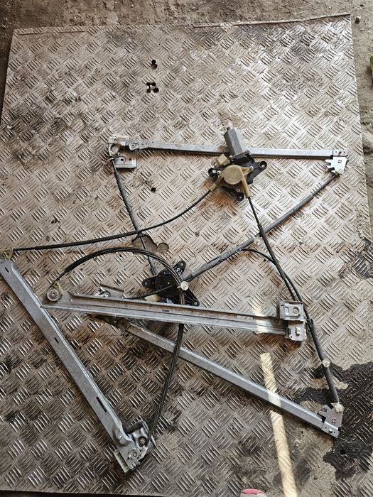 Macara electrica geam fata stanga/dreapta MERCEDES VITO (W639) & VIANO