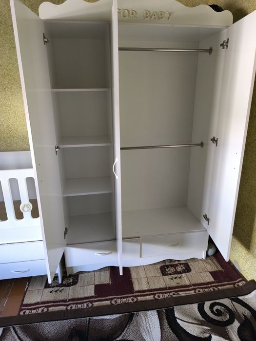 Bolajonlar uchun Krovat va Shkafi birgalikda