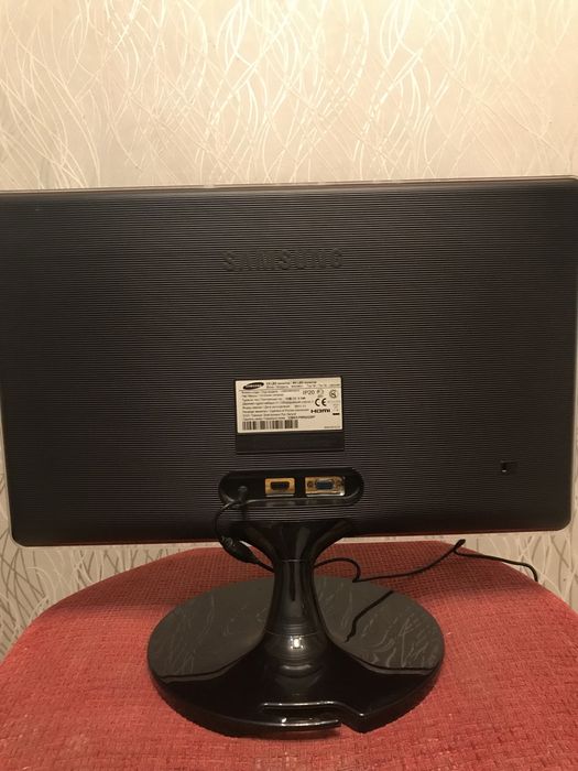 Монитор Samsung SyncMaster SA350 22дюйм