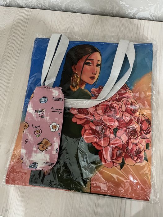 Продам шоппер,в подарок пенал