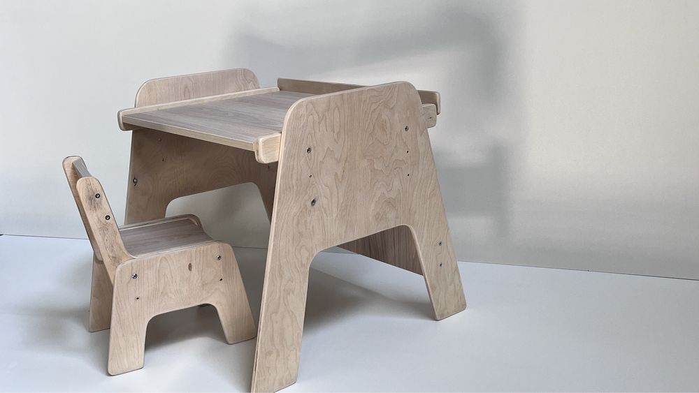 Десикий растущий стол