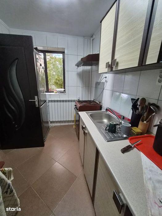 Vila cu 4 camere mobilata in Prajesti Bacau