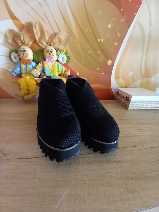 Оригинални Calvin Klein  , united nude, pinko, Converse