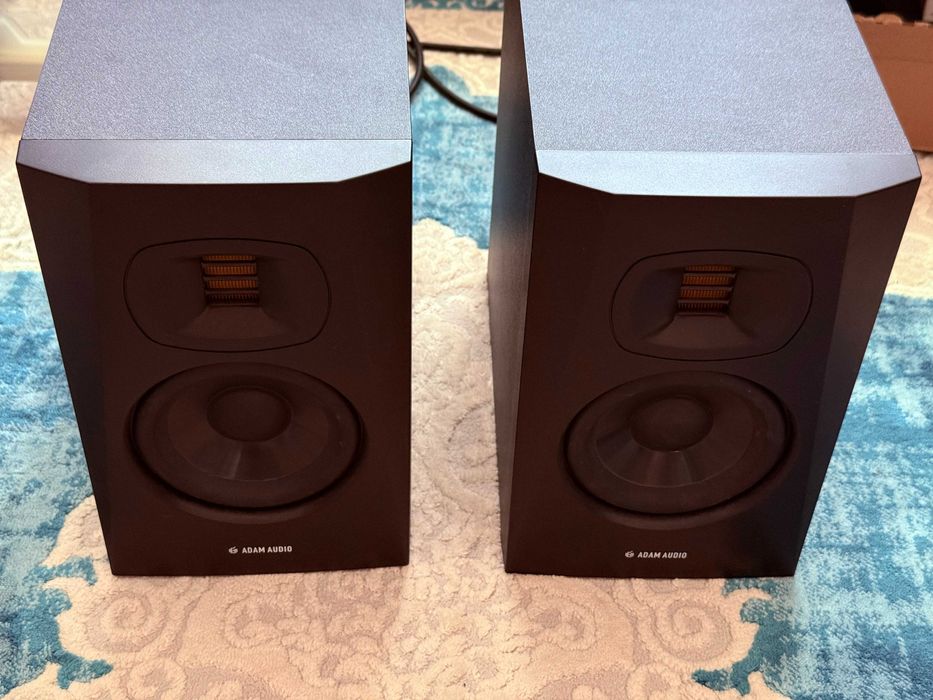 2 x Adam Audio T5V Monitoare de studio