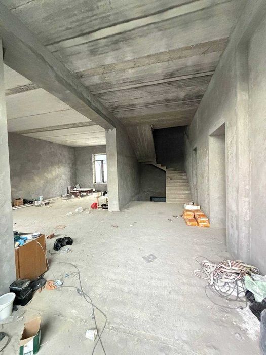 Продаётся просторный дом в Sayram Village ориентир — школа Дипломатии