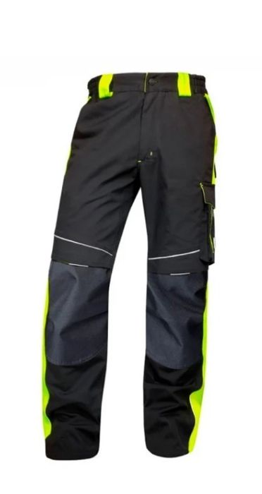 Vând 3 perechi pantaloni