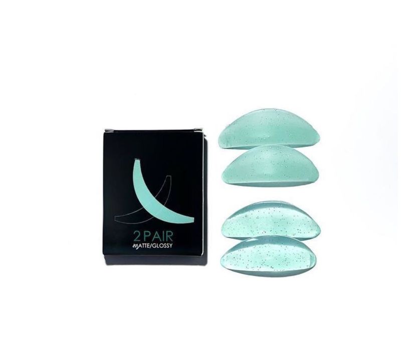 Материали за миглопластика – мигли, пинсети, четки, консумативи