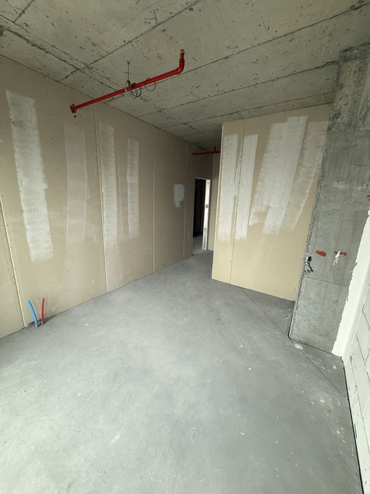 Пирамит товер продается+ парковка