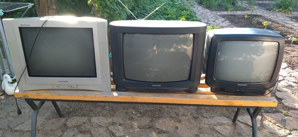 Продам три телевизора