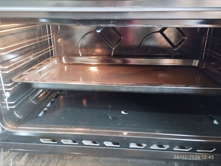 Bryus gazz srochni sotiladi