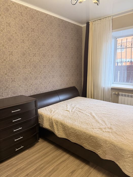 Продается спальный гарнитур