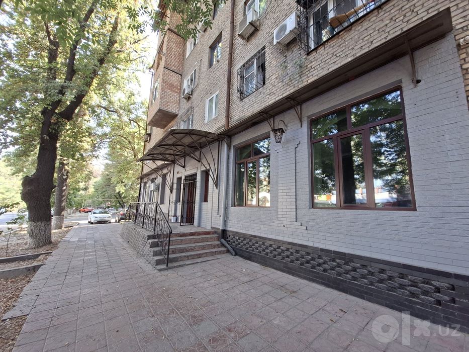 Сдаётся Нежелое Новомосковский Под любой бизнес 160м2 Вдоль Дороги