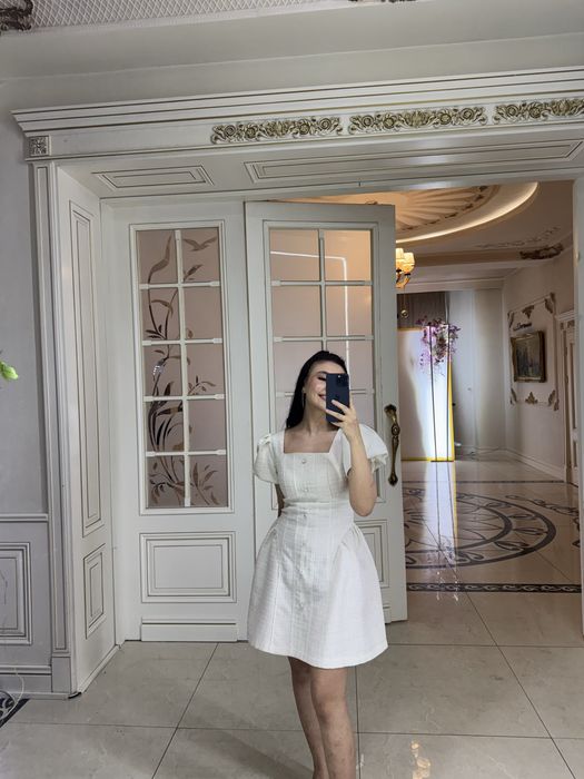 вечерние платья  и костюм