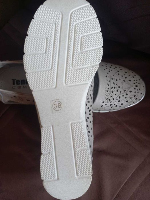 Ежедневни обувки с комфортна стелка от Тенденз