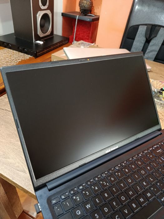 Laptop ASUS Vivobook 15 M1502QA | Ryzen 7 5800HS | 16GB RAM | 512GB SSD | Impecabil