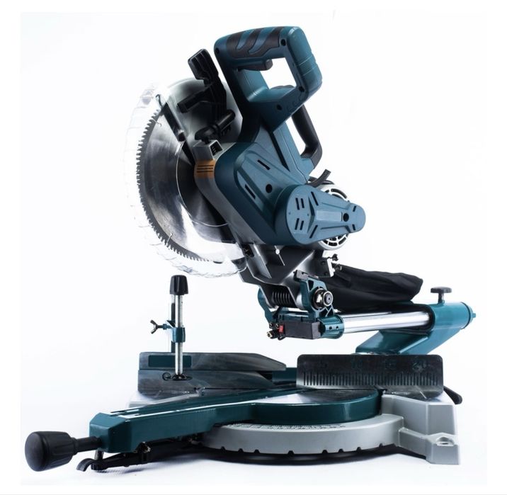 Пила торцовочная ALTECO