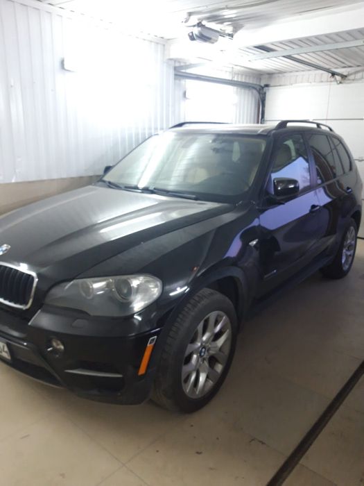 Продам BMW Х5 2010