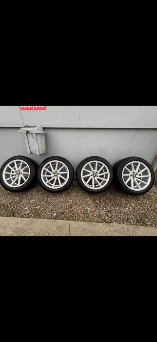 Roti complete R18 cu anvelope Michelin