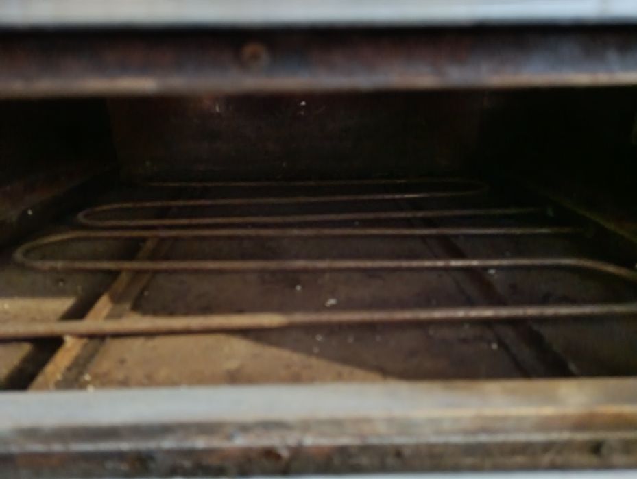 Cuptor pizza trifazic