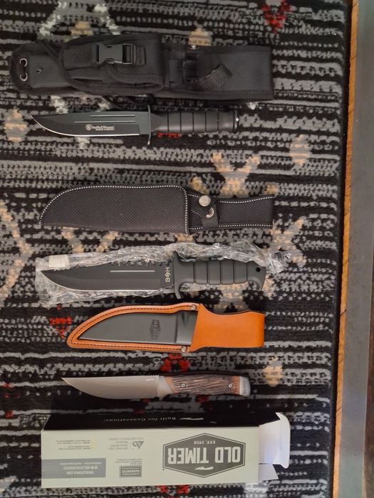 Cutite vânătoare,bricege,topoare,lanterne