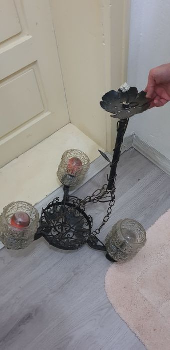 Полилей ковано желязо