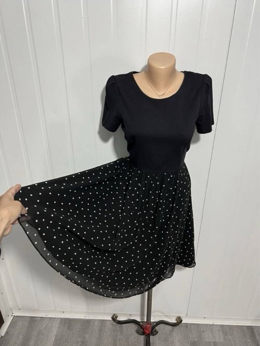 Платье Zara / производство марокко