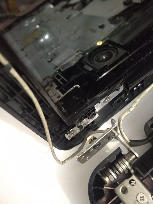 Laptop asus pentru piese, se vinde tot sau pe bucati