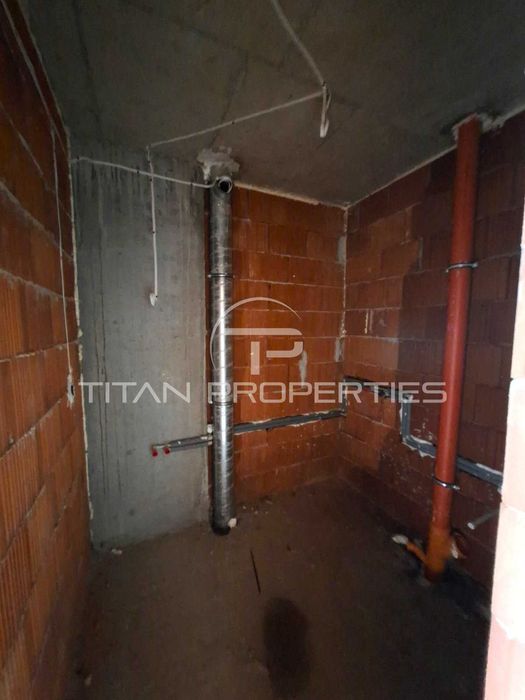 Продава се Тристаен апартамент в Пловдив, Тракия - 117 кв.м за 1419 €/кв.м - Снимка #8