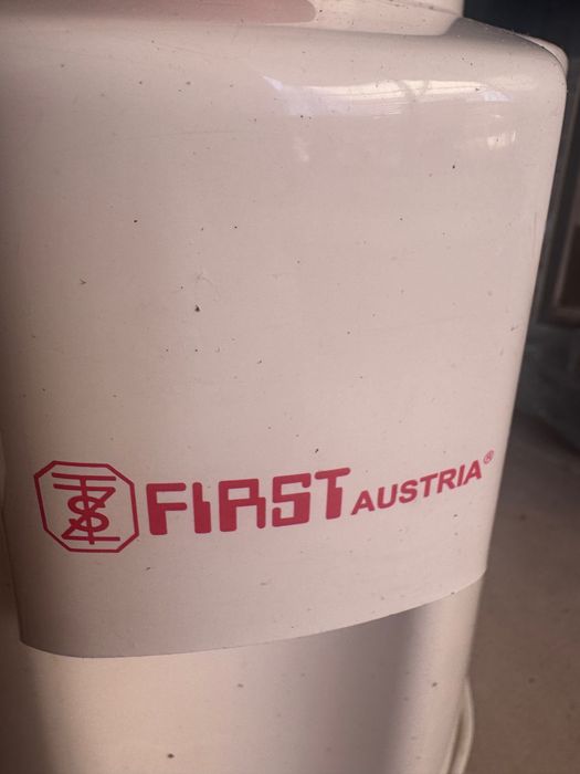 Австрийска машина за сок first