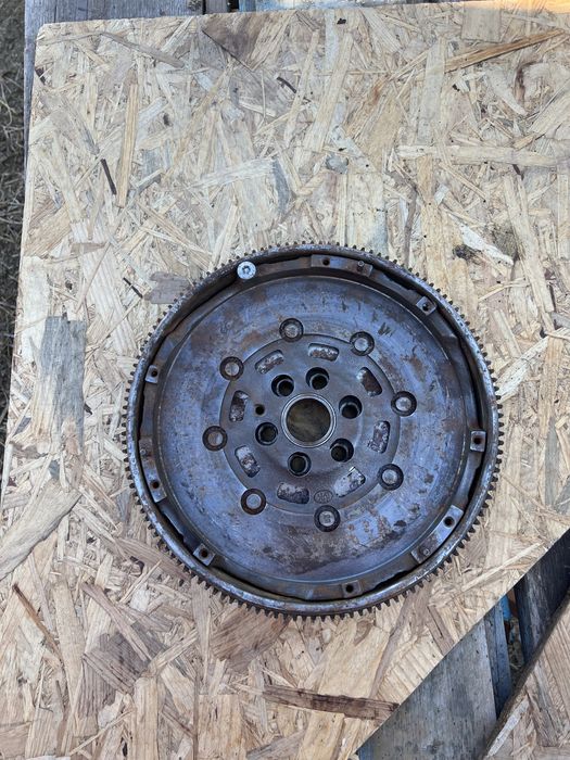 Piese vw passat b6 1.9 tdi