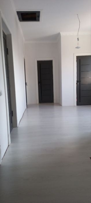 Bektemir rovd kochada uy sotiladi