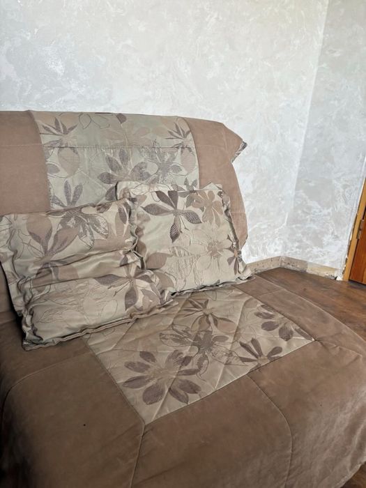 продам срочно диван