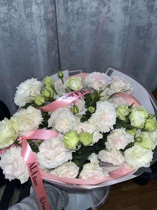 Цветы эустома (лизиантус)