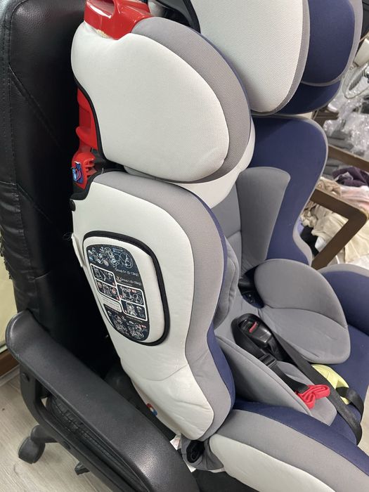 Столче за кола Chipolino Детско столче за кола "4Макс"