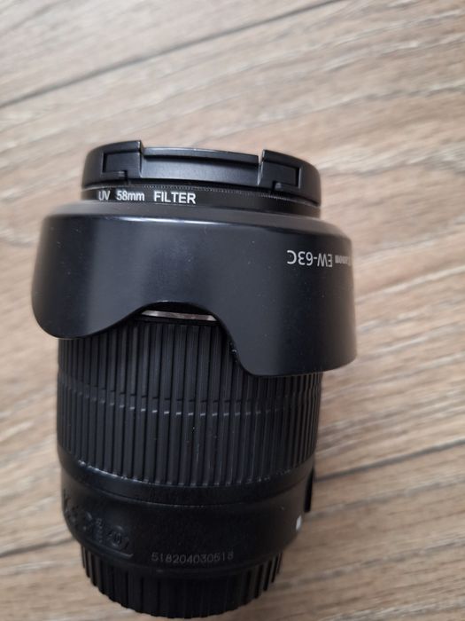 Canon 18-55mm IS STM + filtru UV si parasolar