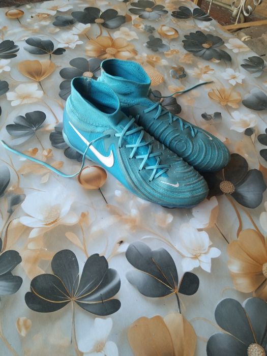 Phantom butsi futbol uchun