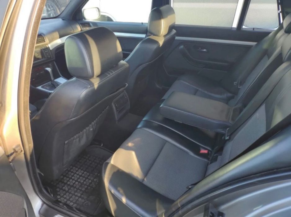 Бмв е39 2,5 бензин 192к.с. 2003г