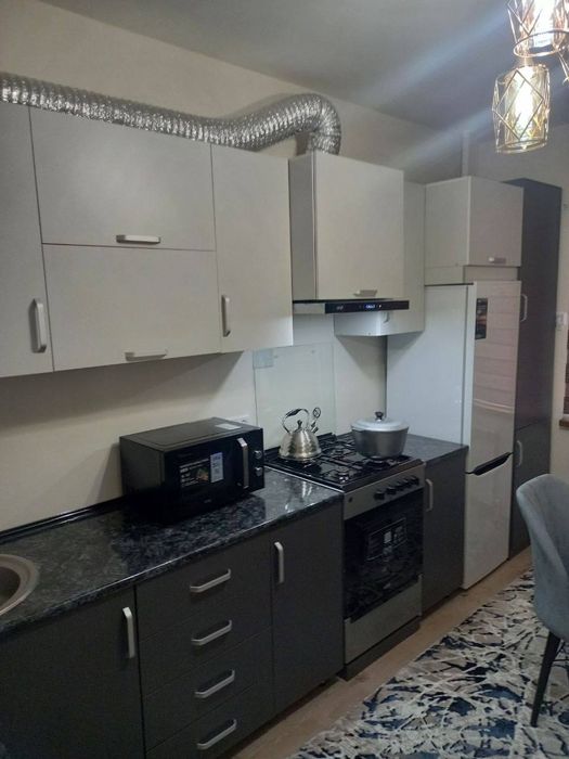 Аренда навастройка 3.хонали метро беруний оилага берилади Манзара сити