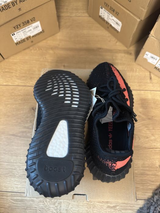 Yeezy Boost 350 V2 Red Boost - 100% ORIGINALI - Marimea 36 2/3
