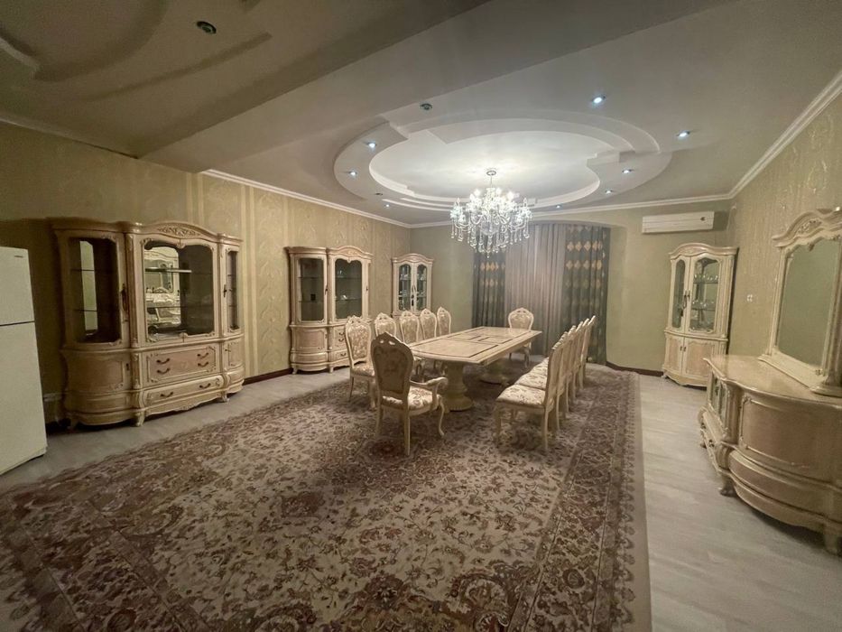 Аренда квартира 4 хоналик 200 м2