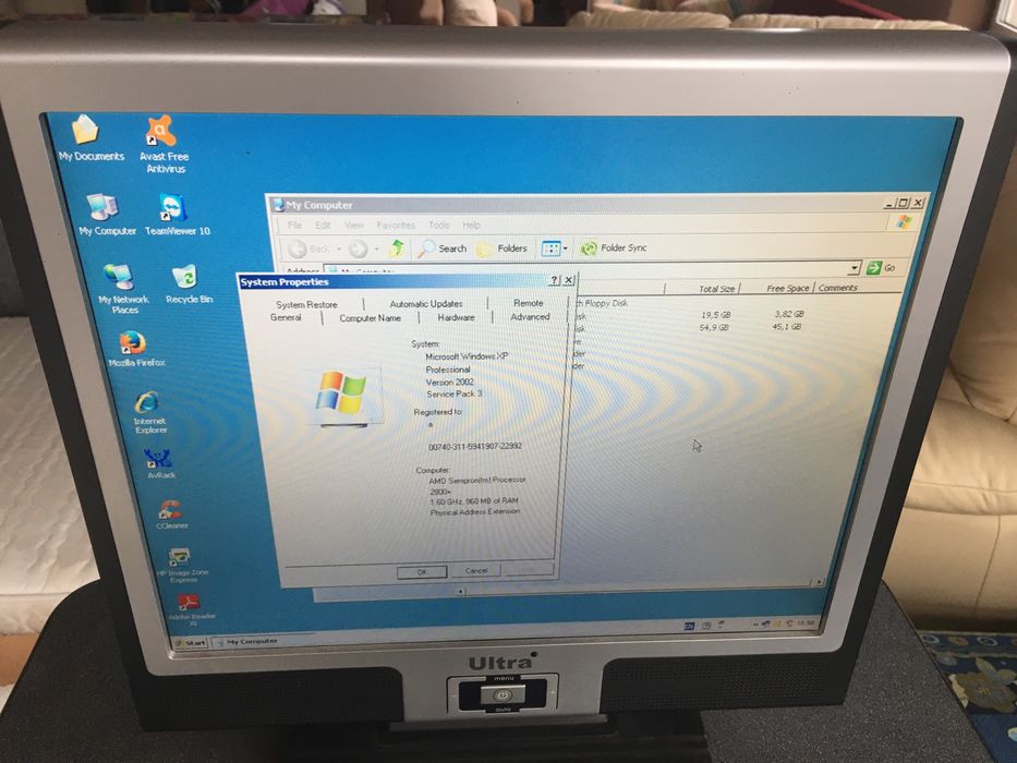 calculator unitate pc monitor