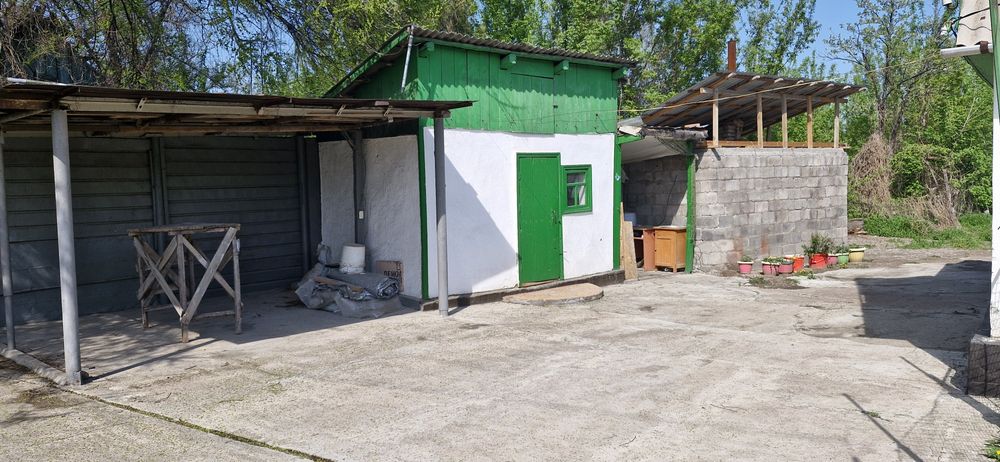 Дом с участком 20 сот