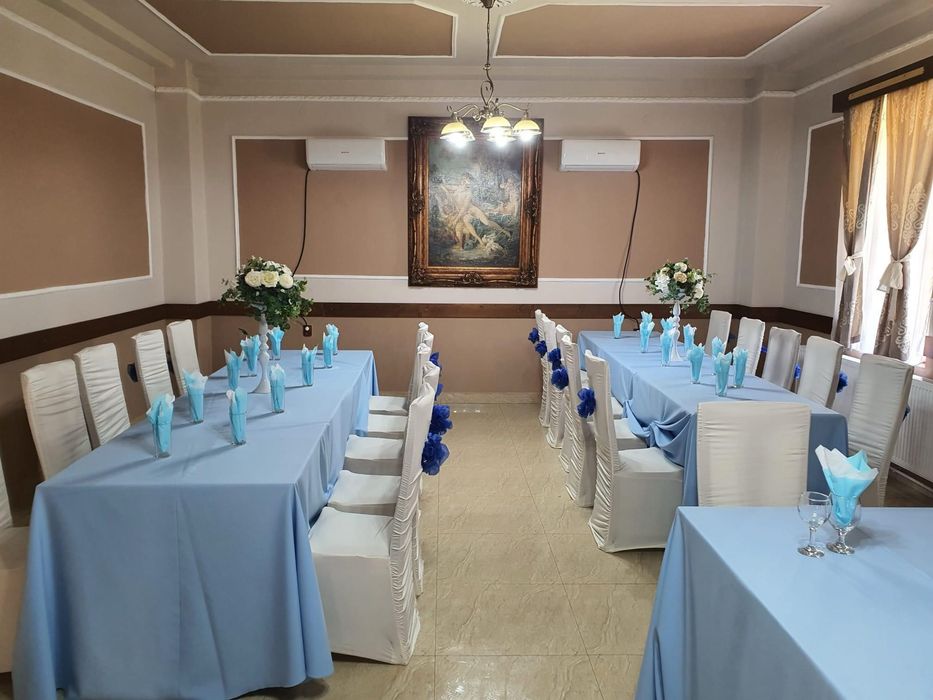 Capac Fata Masa / Fete de Masa Evenimente / Perne Scaune Chiavari