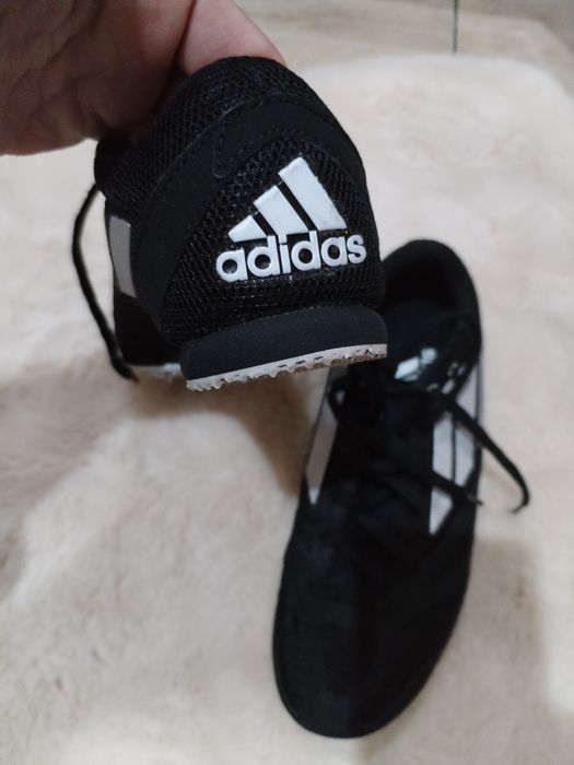 Crampoane copii Adidas