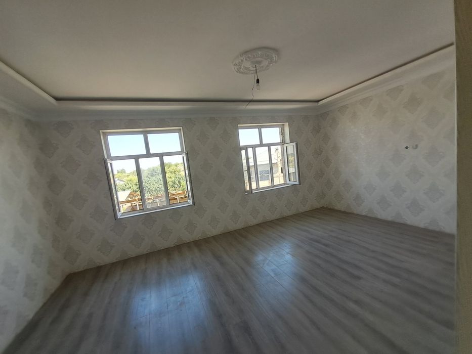 Uy sotiladi 1 ,5 sotik tayor uy piwgan giwdan qurilgan Onqorgan da