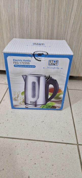 Fierbator Star-Light FEG-1722SS, 2200W, 1.7L