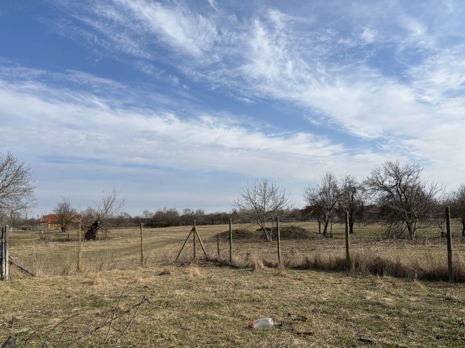 Livada si teren de casa localitatea Hitias, jud Timis