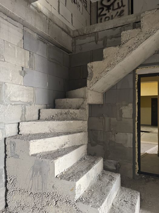 Novostroyka Western Housing uy Sotiladi 6 komn Quyliq 5