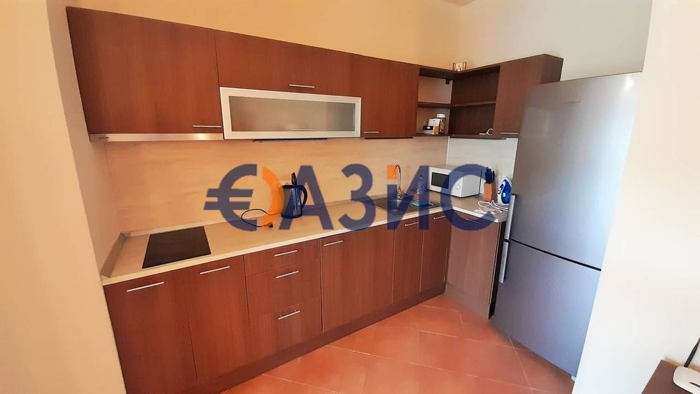 Продава се Двустаен апартамент в к.к. Елените - 72 кв.м за 882 €/кв.м - Снимка #8