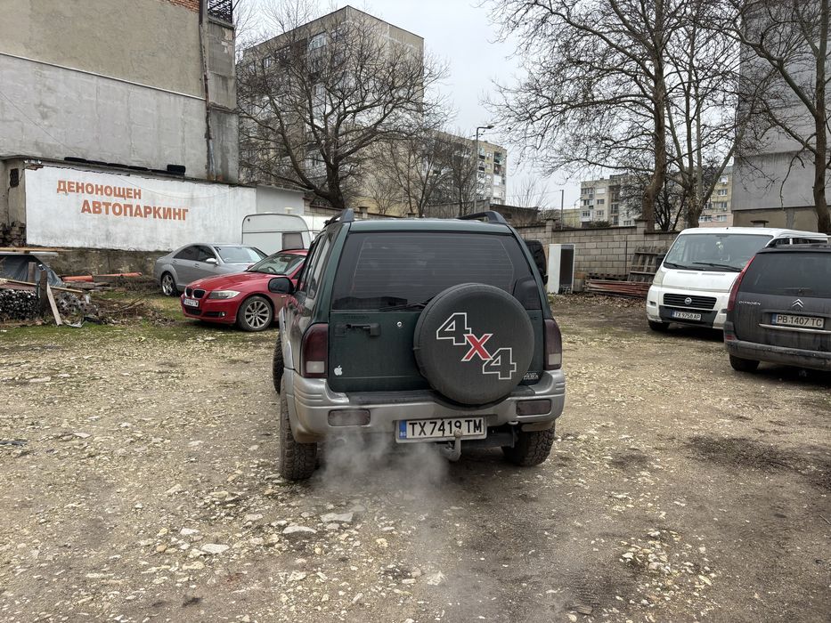 Suzuki vitara.           .